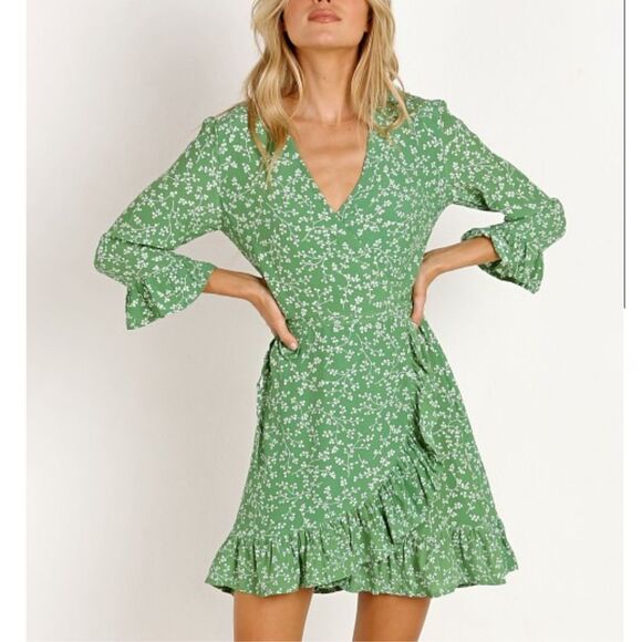 Faithfull the Brand Carmel Dress Violette Print Green size  8 - Picture 3 of 15